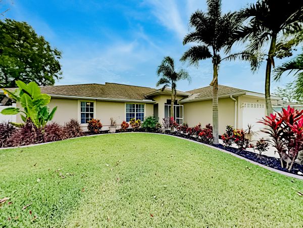 Cape Coral Home 1009752