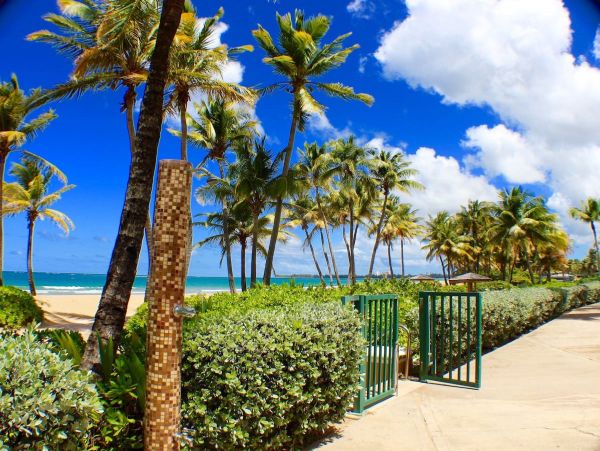 Puerto Rico Oceanfront Vacation Villa Ocean Views 2 Bedrooms