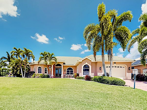 Cape Coral Home 1009757