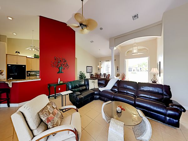 Cape Coral Home 1009757