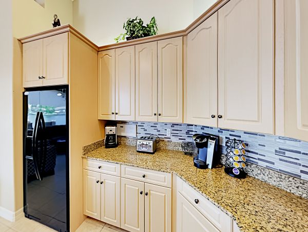 Cape Coral Home 1009757