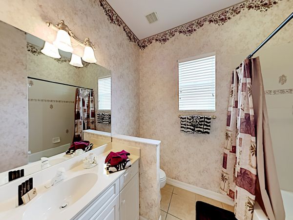 Cape Coral Home 1009757