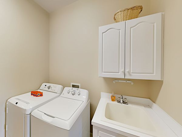 Cape Coral Home 1009757