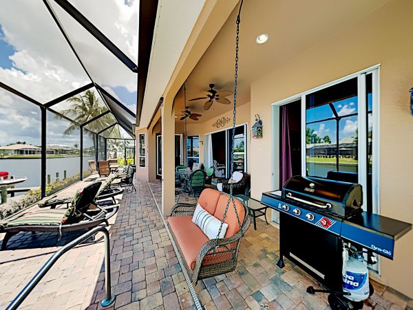 Cape Coral Home 1009757