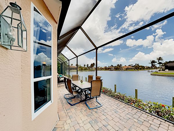 Cape Coral Home 1009757