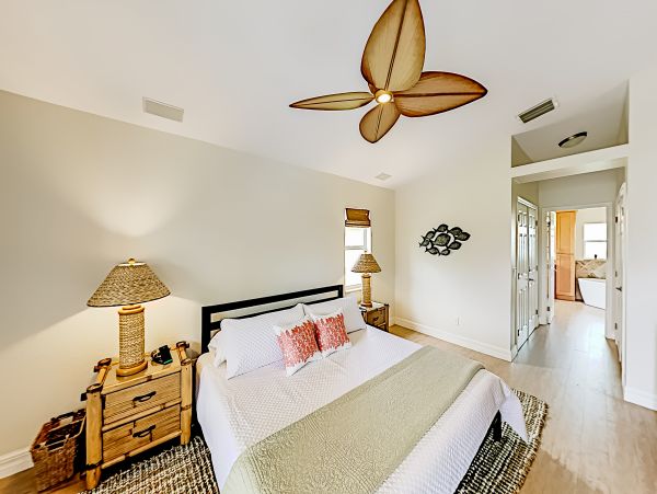 Cape Coral Home 1009758