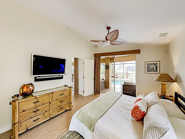 Cape Coral Home 1009758