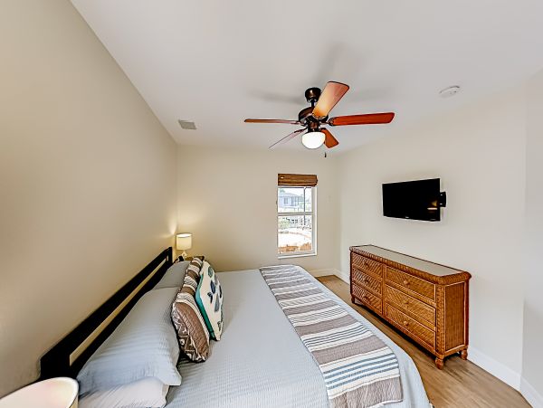 Cape Coral Home 1009758