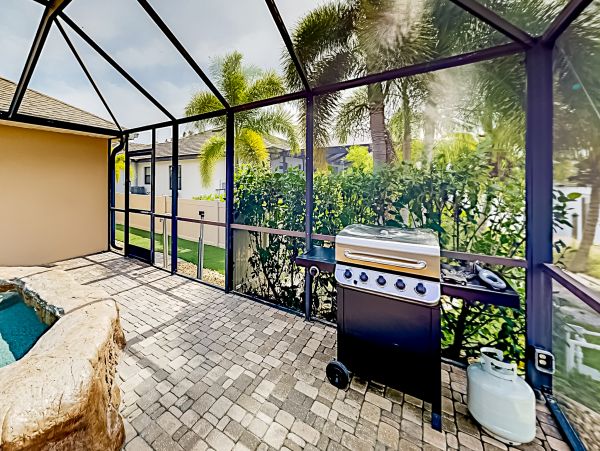 Cape Coral Home 1009758