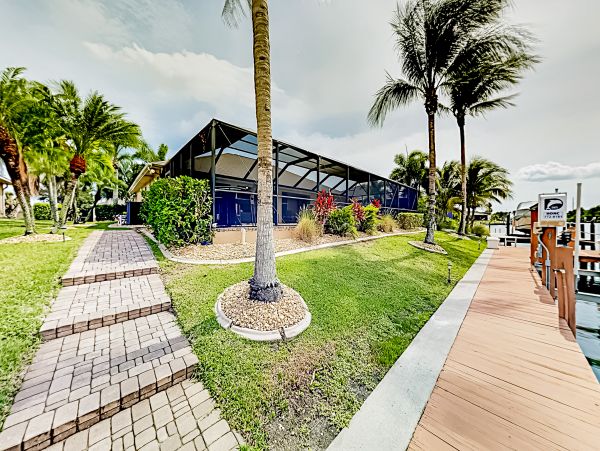 Cape Coral Home 1009758