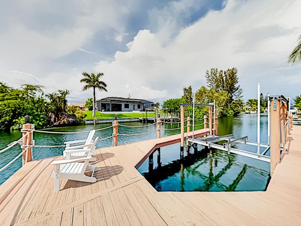 Cape Coral Home 1009758