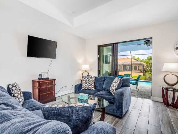 Cape Coral Home 1009759