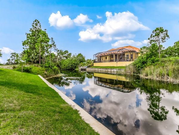 Cape Coral Home 1009759