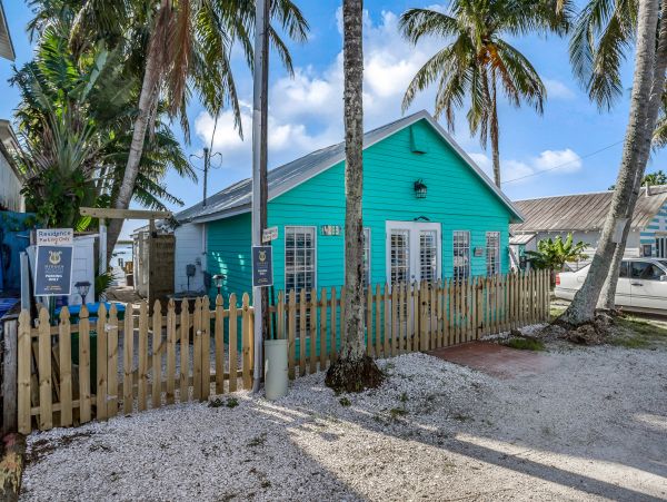 Cape Coral Home 1009760