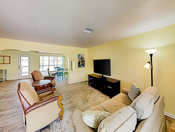 Cape Coral Home 1009761