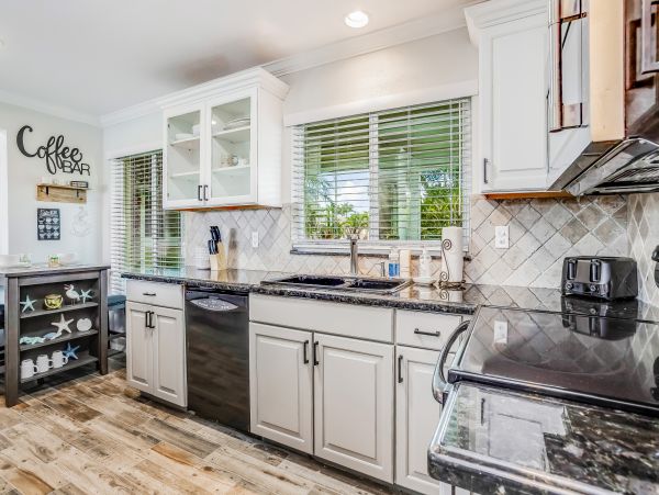 Cape Coral Home 1009762