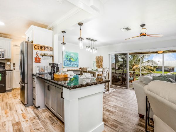 Cape Coral Home 1009762
