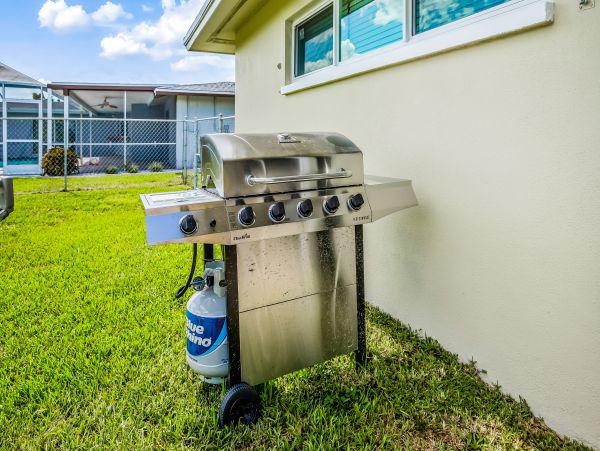 Cape Coral Home 1009762