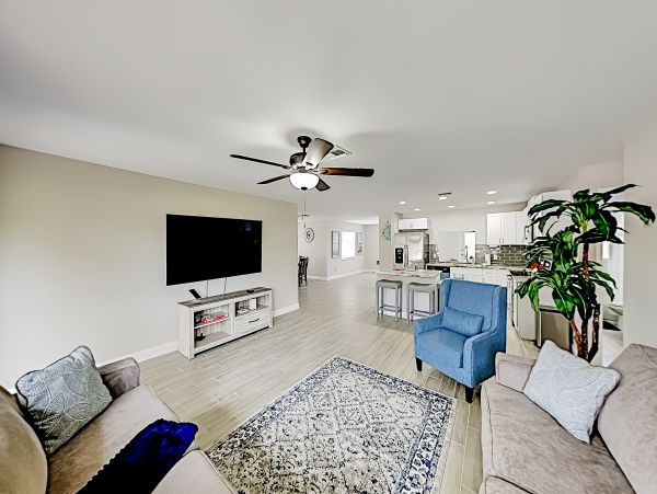 Cape Coral Home 1009763