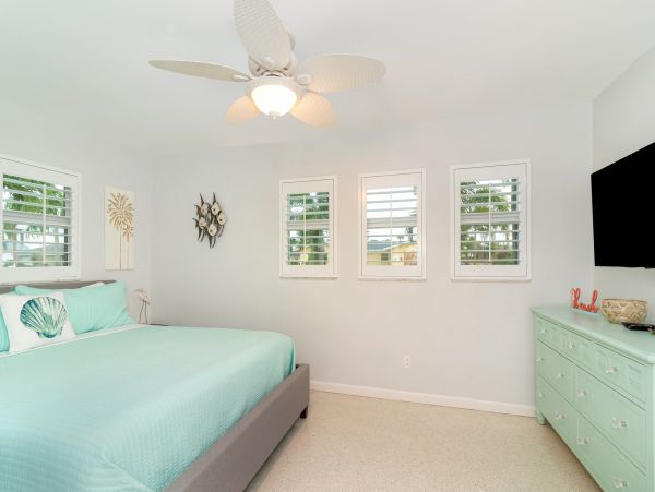 Cape Coral Home 1009764