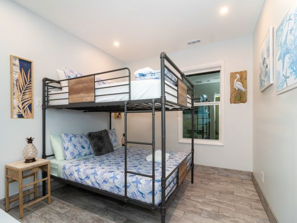Cape Coral Home 1009764