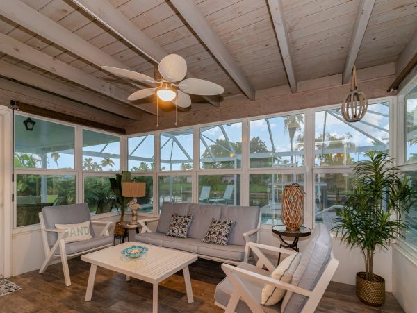 Cape Coral Home 1009764