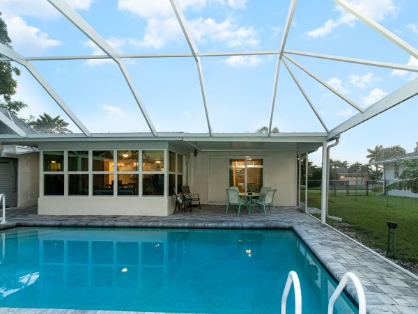 Cape Coral Home 1009764