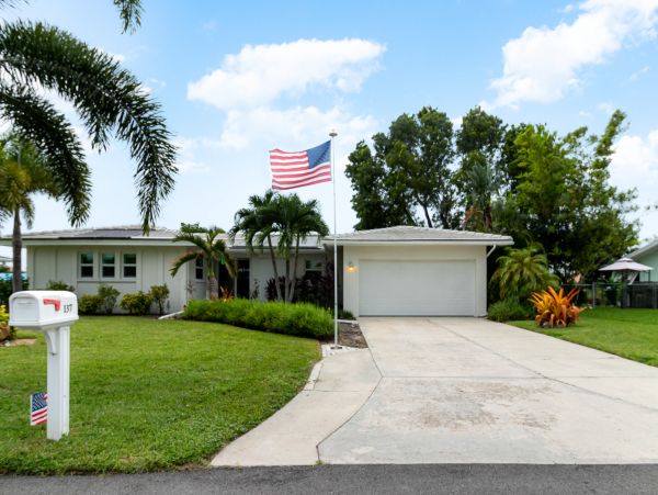 Cape Coral Home 1009764