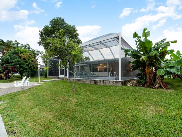 Cape Coral Home 1009764
