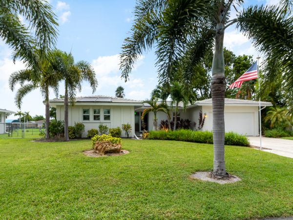 Cape Coral Home 1009764