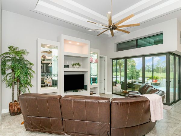 Cape Coral Home 1009765