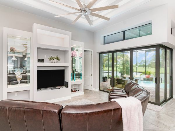 Cape Coral Home 1009765