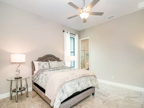 Cape Coral Home 1009765