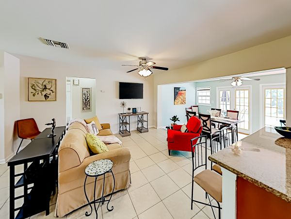 Cape Coral Home 1009767