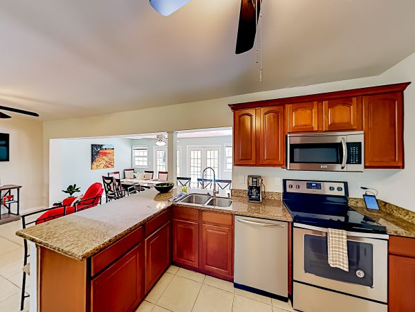 Cape Coral Home 1009767