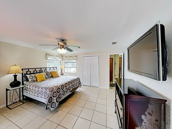 Cape Coral Home 1009767