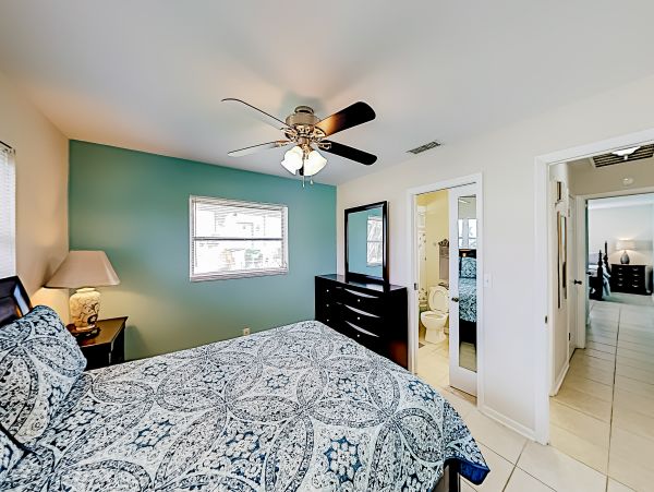 Cape Coral Home 1009767