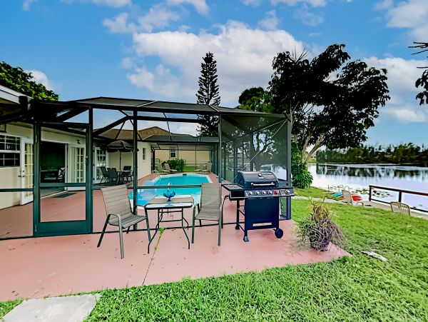 Cape Coral Home 1009767