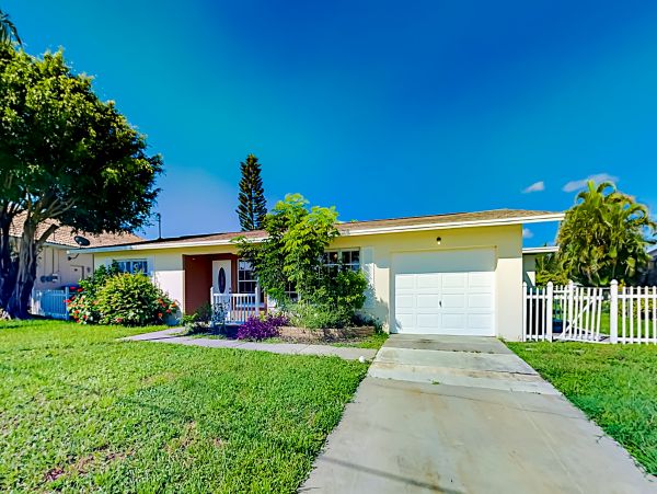 Cape Coral Home 1009767