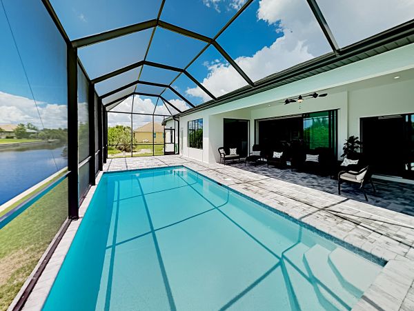 Luxury Cape Coral Villa