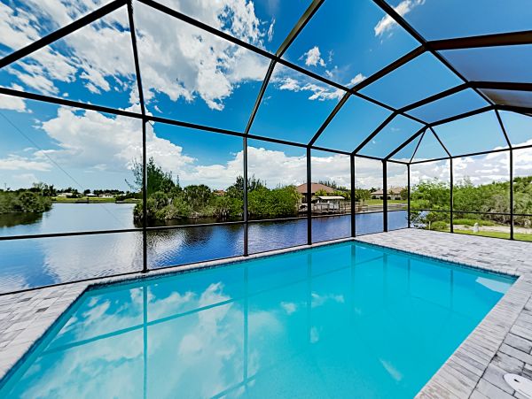 Luxury Cape Coral Villa