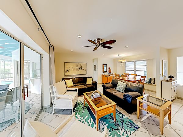Three Bedroom Pool Waterside Home