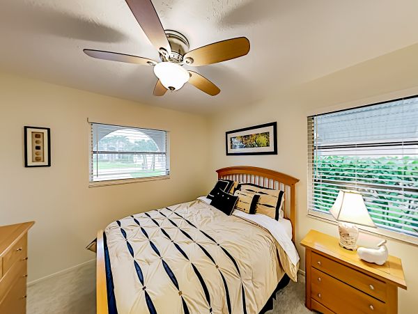 Three Bedroom Pool Waterside Home