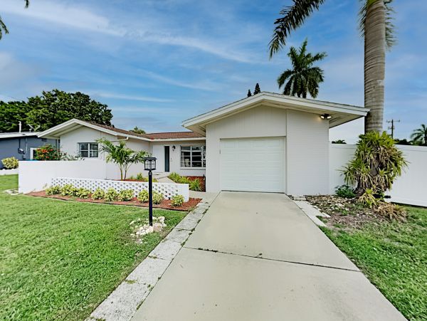 Cape Coral Home 1009771
