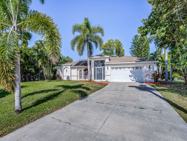 Cape Coral Home 1009772