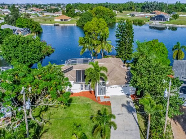 Cape Coral Home 1009772