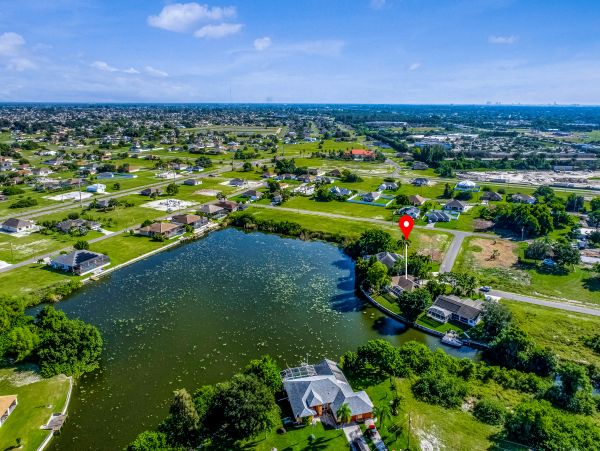 Cape Coral Home 1009772