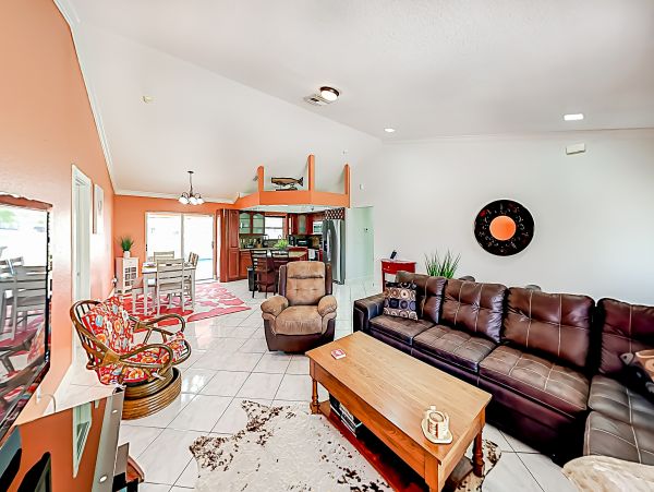 Cape Coral Home 1009773