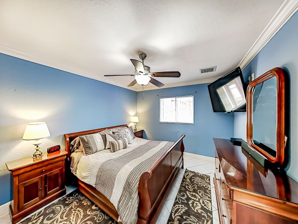 Cape Coral Home 1009773