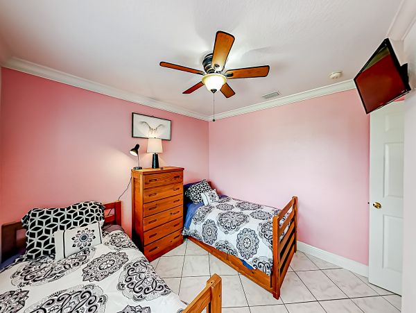 Cape Coral Home 1009773